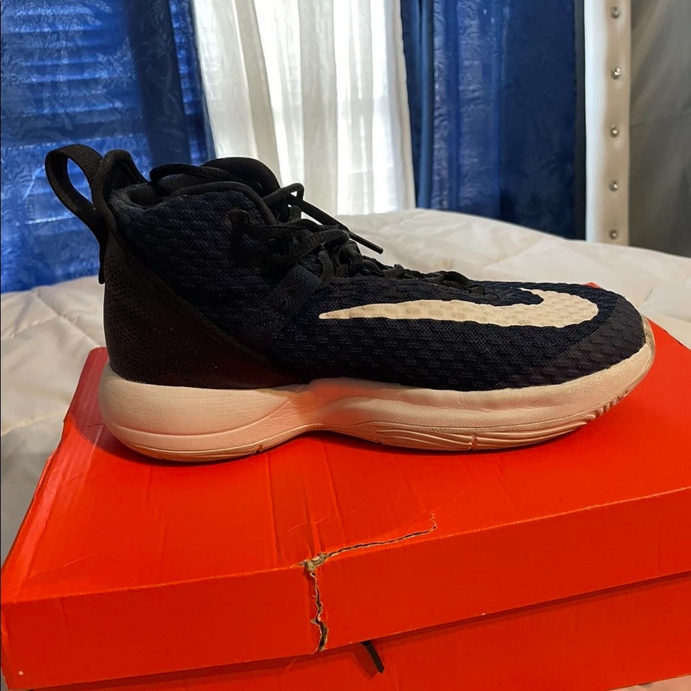 Nike shoes
